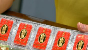 تحديث أسعار الذهب اليوم، 4 مايو 2026: سبائك الذهب، وخواتم BTMC، وBTMH، وDOJI، وPhu Quy، وأسعار الذهب العالمية في بداية الأسبوع.