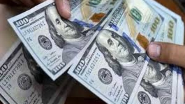 تفاصيل سعر الدولار في السوق الرسمية .. اليوم
