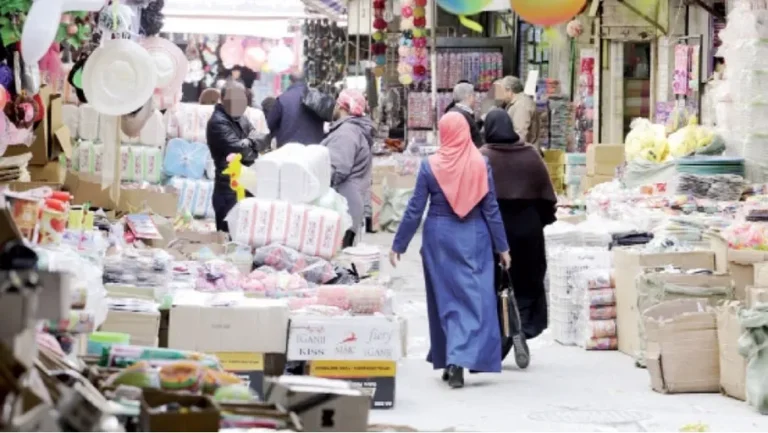 توقعات بانتعاش كبير في أسواق العيد مع اقتراب موعد صرف الرواتب