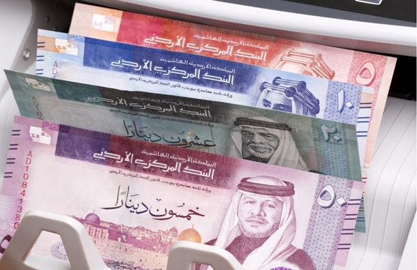 توقعات بصرف رواتب موظفي القطاع العام نهاية الأسبوع الجاري