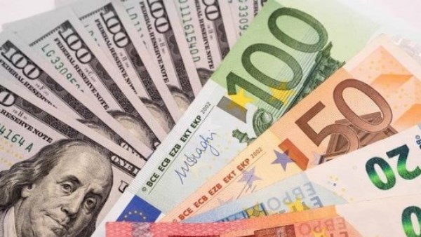 ثابتة دون تغيير.. تفاصيل أسعار العملات الأجنبية في ختام تعاملات اليوم