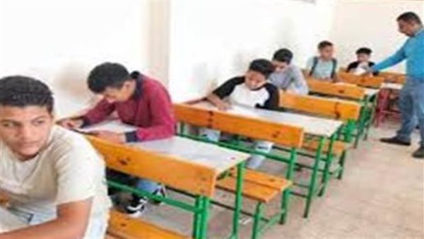 جدول امتحانات الثانوية العامة 2026.. تعرف على مواعيد المواد للشعبتين العلمية والأدبية