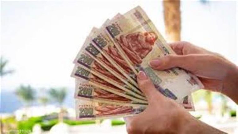 حقيقة تبكير صرف المرتبات والمعاشات ومواعيد الصرف الرسمية في المنافذ المتاحة