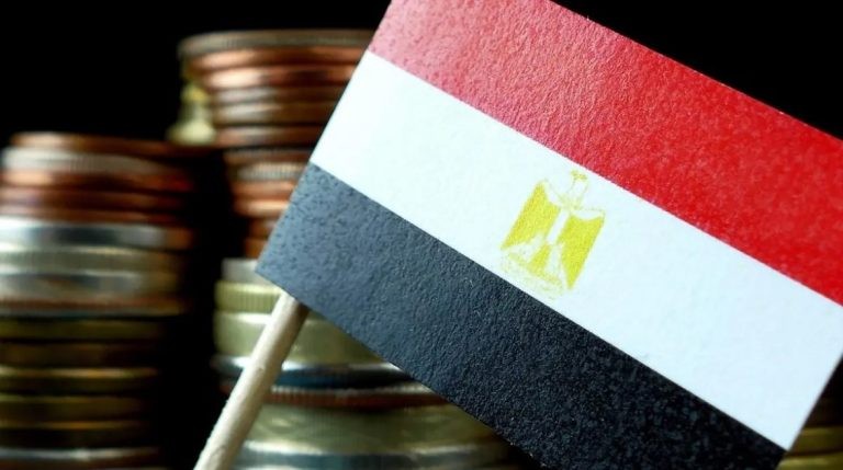 رفع سقف برنامج السندات الدولية إلى 40 مليار دولار.. ما السبب؟