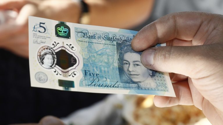 سعر الجنيه الاسترليني مقابل الجنيه اليوم الأربعاء 6-5-2026
