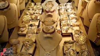 سعر الذهب عيار 18 اليوم السبت 23 مايو يصل إلى 5841 جنيهًا