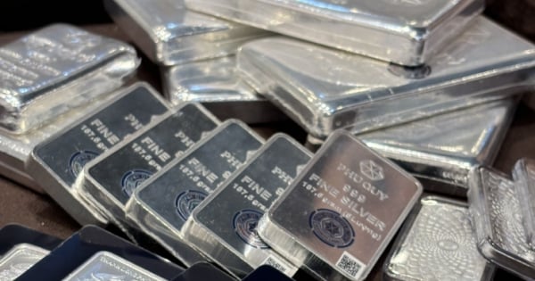 سعر الفضة اليوم، 15 مايو 2026: يستقر عند مستويات عالية.