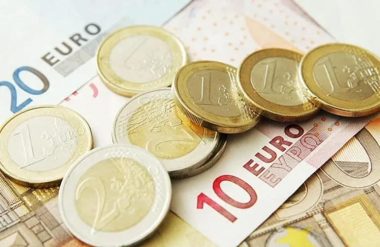 سعر اليورو مقابل الجنيه في نهاية اليوم الأربعاء 20-5-2026