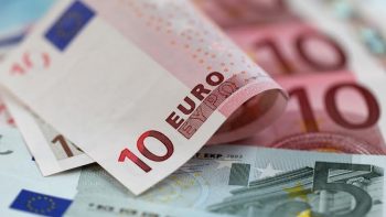 سعر اليورو يرتفع مقابل الجنيه في نهاية تعاملات اليوم