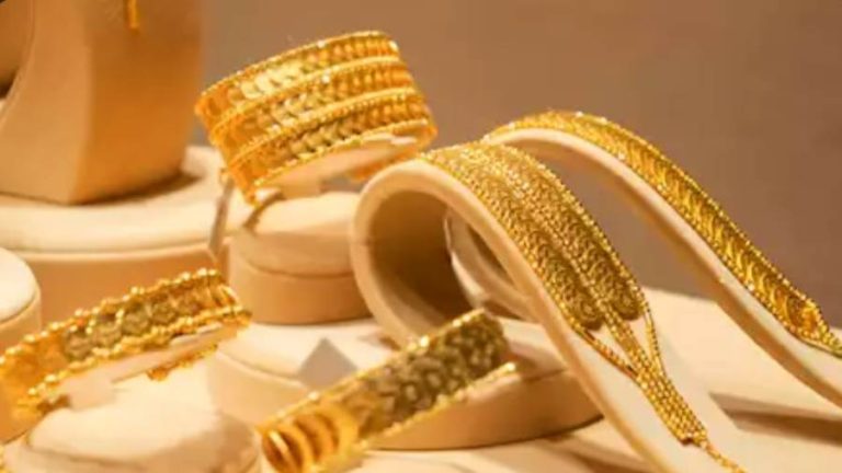 سعر جرام الذهب عيار 21.. سعر الذهب اليوم يسجل 6,990 جنيها