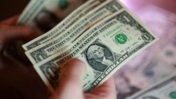 سعر صرف الدولار الأمريكي اليوم (21 مايو): يفقد الدولار الأمريكي زخمه الصعودي.