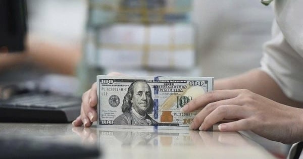 سعر صرف الدولار الأمريكي اليوم، 19 مايو 2026: ارتفع سعر السوق السوداء بما يقارب 20 دونغ.