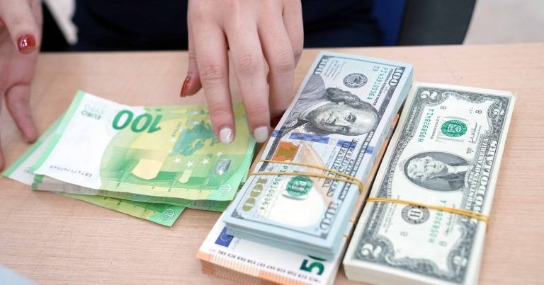 سعر صرف الدولار الأمريكي اليوم، 24 مايو 2026: الاتجاه التصاعدي المستمر يدفع اليورو إلى الانخفاض.