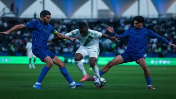 🔥 شاهد: الأهلي يسحق الفتح بـ2 هدف على ملعب الجوهرة المشعة… آخر فرصة لضبط تردد القناة الحصري للدوري السعودي!