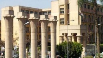 طوارئ بجامعة عين شمس بسبب امتحانات نهاية العام.. الكليات تصدر روشته تعليمات هامة للطلاب على صفحاتها.. عدم التدخين داخل اللجان.. وتؤكد: الغش سيواجه بحزم وممنوع الدخول بالموبايل.. ومجالس التأديب تنتظر المخالفين