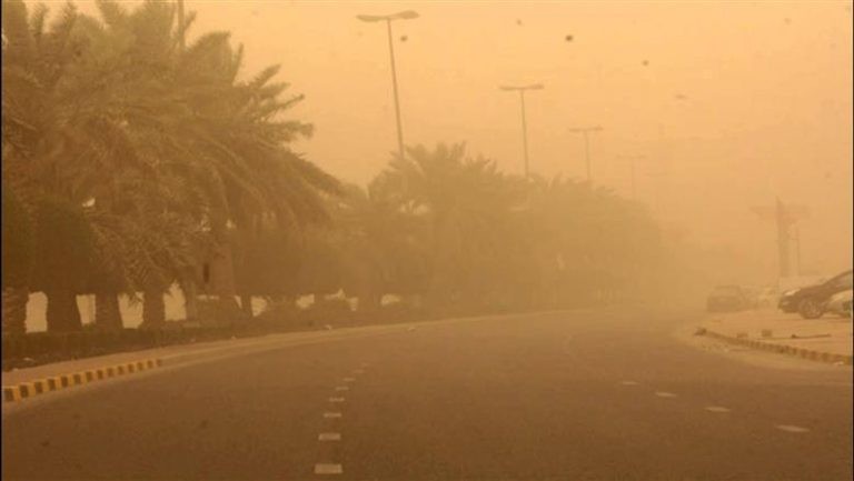 ظاهرة تؤدي لانخفاض الرؤية.. ساعات على تحسن الأحوال الجوية في تلك المدن