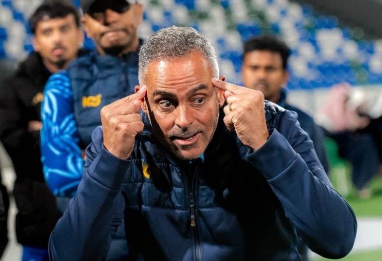 عائق مالي بقيمة 3 ملايين دولار يهدد انتقال جوميز لتدريب الأهلي