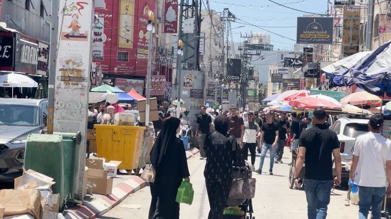 فلسطينيو الضفة يستقبلون عيد الأضحى برواتب منقوصة وأسواق راكدة | سياسة