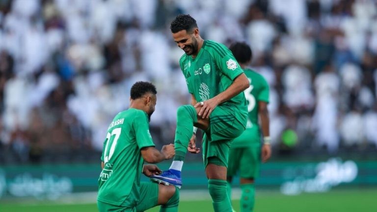 قائمة القنوات الناقلة لمواجهة الأهلي والنجمة في دوري روشن السعودي ٢٠٢٥-٢٠٢٦