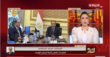 متحدث الحكومة لـ الحياة اليوم: التوسع في السيارات الكهربائية لترشيد الوقود
