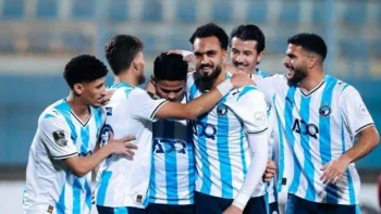 مشاهدة مباراة بيراميدز وسموحة في الدوري المصري.. الموعد والقنوات الناقلة والتشكيل المتوقع