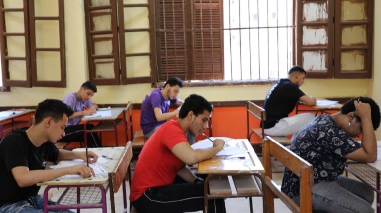 نزل الآن.. جدول امتحانات الشهادة الإعدادية 2026 الرسمي وتوزيع الدرجات والمفاجآت في المواعيد!