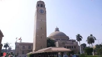ننشر جدول امتحانات نهاية العام للقسم العربى بكلية الحقوق جامعة القاهرة
