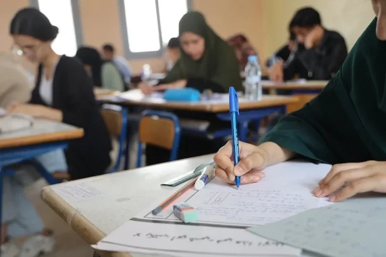 وزارة التربية الوطنية: مواعيد الامتحانات الإشهادية 2025/2026