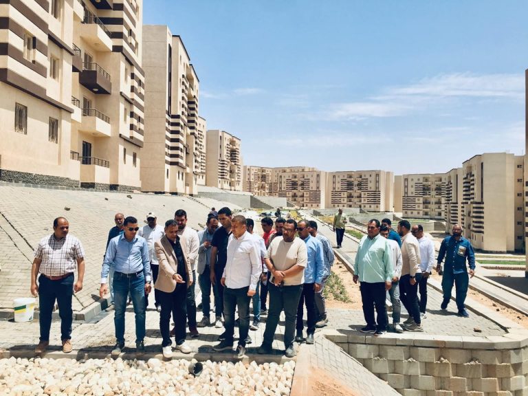 وزيرة الإسكان تتابع تنفيذ وحدات سكن لكل المصريين بعدد من المدن الجديدة