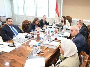 وزيرة الإسكان تتابع تنفيذ وحدات سكن لكل المصريين وموقف الشكاوى