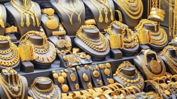 سعر الذهب اليوم في مصر يواصل الانخفاض في منتصف تعاملات 5-6-2026