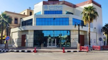 الرعاية الصحية بالأقصر تشارك في الحملة القومية للتبرع بالدم عبر 6 مستشفيات لدعم بنوك الدم وإنقاذ المرضى