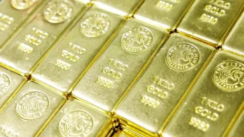 الذهب يختتم الأسبوع متراجعاً 1.4%