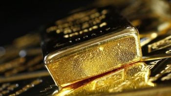 الذهب يستقر عند 6475 جنيهًا لعيار 21 رغم هبوط الأوقية عالميا