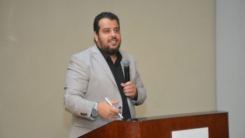 آي صاغة : الذهب في مصر يخسر 35 جنيها تحت ضغط الفيدرالي .. والأوقية تهبط إلى 4044 دولارا رغم استقرار الفجوة السعرية