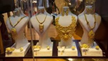 أسرار الهبوط الكبير للذهب في مصر.. عيار 21 بالصاغة يتراجع 960 جنيها منذ بداية يونيو ويهبط 14%.. جولد بيليون: السيولة اتجهت نحو الدولار الأمريكي عالميا ليرتفع لأعلى مستوى خلال عام.. وتراجع الطلب على السبائك