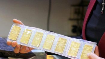 أسعار الذهب بعد ظهر اليوم، 5 يونيو 2026: انخفض سعر إغلاق الذهب عيار 9999 وخواتم الذهب بما يقرب من 4 ملايين دونغ فيتنامي للأونصة.