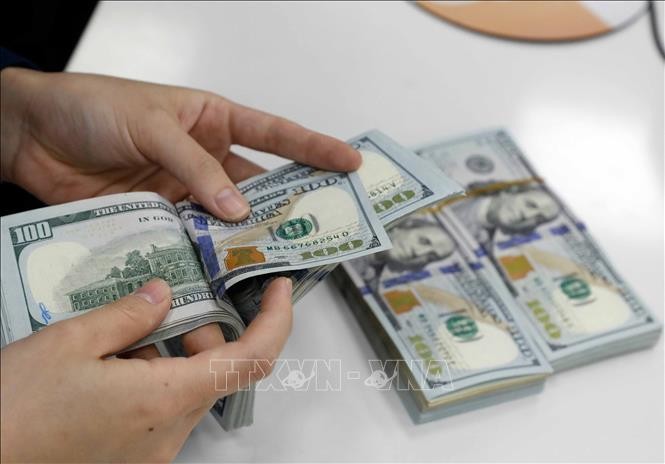 أسعار الصرف اليوم، 23 يونيو: سعر الدولار الأمريكي يواصل ارتفاعه.
