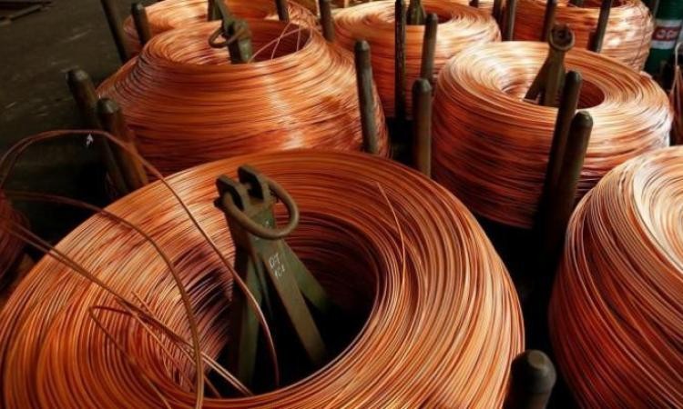 أسعار النحاس تتراجع تحت ضغط تشدد الفيدرالي الامريكى وصعود الدولار