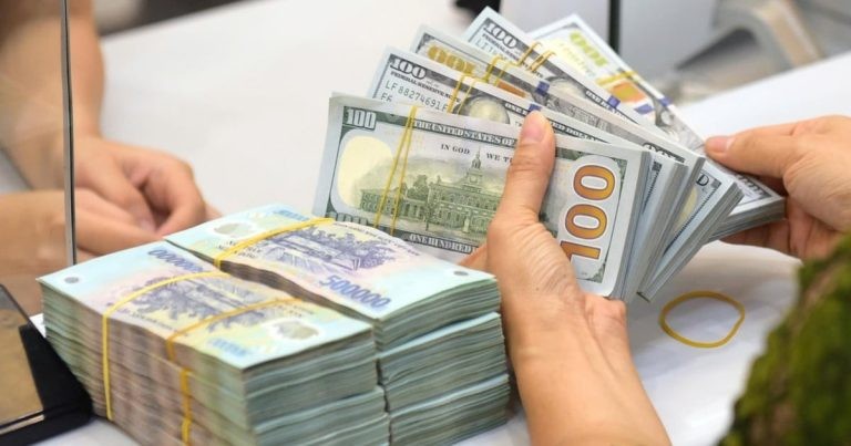 أسعار صرف الدولار الأمريكي اليوم، 19 يونيو 2026: ارتفاعات في جميع المجالات.
