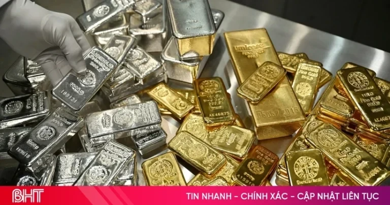 ارتفعت أسعار الذهب العالمية، بينما انخفضت أسعار النفط الخام في أعقاب الاتفاق بين الولايات المتحدة وإيران.