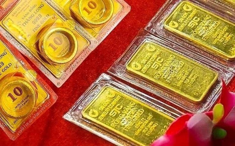 ارتفعت أسعار سبائك الذهب من شركة SJC بمقدار 1.5 مليون دونغ فيتنامي لكل تايل.