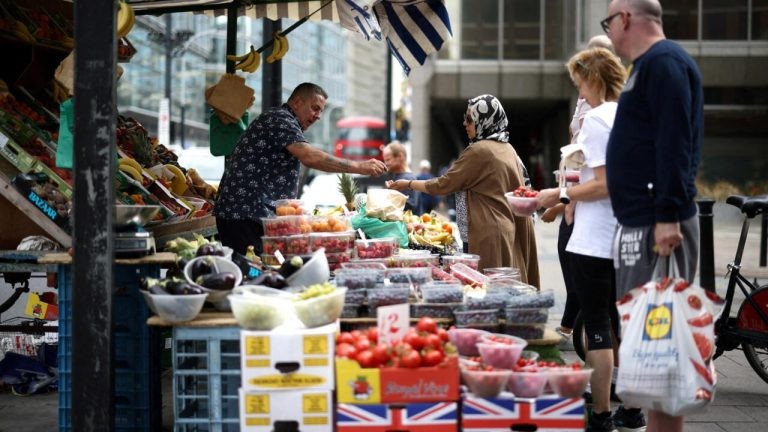 التضخم في بريطانيا يستقر عند 2.8% خلال مايو