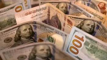 الدولار يهبط 3% مقابل الجنيه مسجلًا أدنى مستوى في 100 يوم