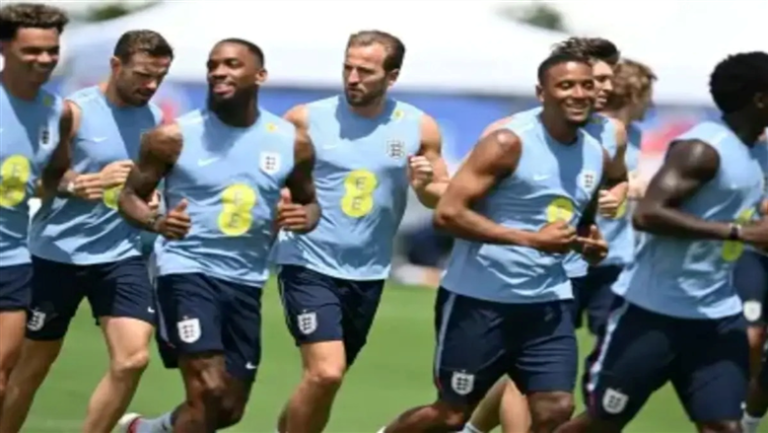 القنوات الناقلة لمباراة غانا وإنجلترا في كأس العالم 2026.. اضبط التردد