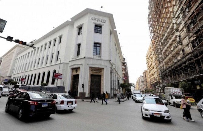 المركزي: 65.38 مليار دولار أرصدة الودائع بالعملة الأجنبية في البنوك المصرية