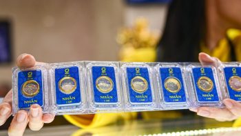 انتعشت أسعار الذهب اليوم، 28 يونيو 2026، بعد أن انخفضت إلى ما دون 4000 دولار، لكن الضغط لا يزال قائماً.