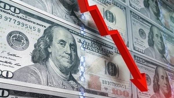 بعد التراجع الكبير.. سعر الدولار اليوم مقابل الجنيه في البنوك