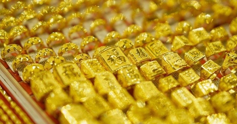 تحديث أسعار الذهب اليوم، 4 يونيو 2026: سعر سبيكة الذهب SJC، وسعر خاتم الذهب عيار 9999، وسعر الذهب العالمي.