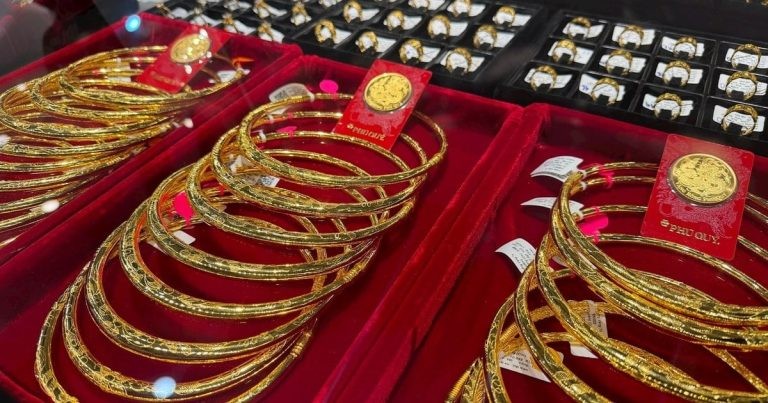 تحديث أسعار الذهب بعد ظهر اليوم، 4 يونيو 2026: سعر الذهب في سان خوسيه، سعر الذهب عيار 24 قيراط 9999، سعر الذهب العالمي.